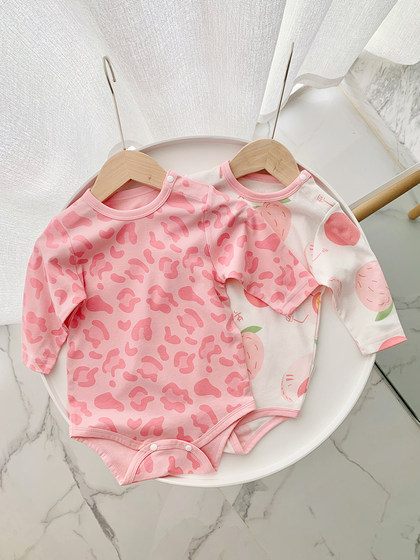 婴儿长袖包屁衣小女童新生儿秋季三角连体哈衣宝宝纯棉睡衣0-2岁