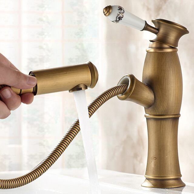 Antique faucet European basin faucet full copper bathroom retro hand wash basin basin faucet hot and cold