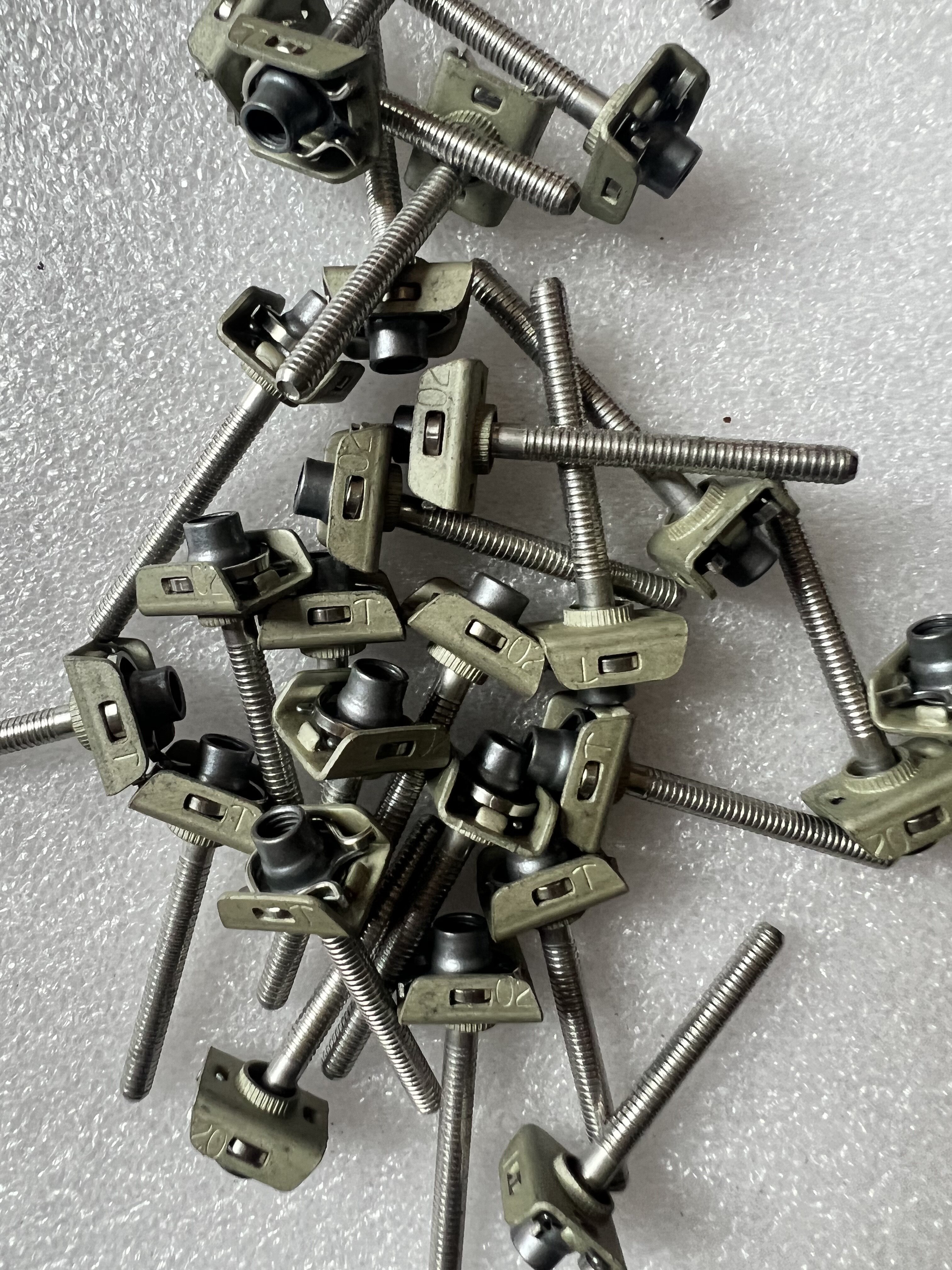 🔧美国进口航空标准件挤压一式游动托板自锁螺母b0204045c3-2p-02K，工业界的“神器”？✨-飞行器配件-淘宝好物网