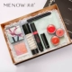 Bộ trang điểm hẹn hò đào hoa của MENOW Miele trọn bộ gồm 8 miếng cây son môi