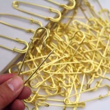 Большая булавка, безопасная стальная проволка, простыня, пододеяльник, увеличенная толщина, фиксаторы в комплекте