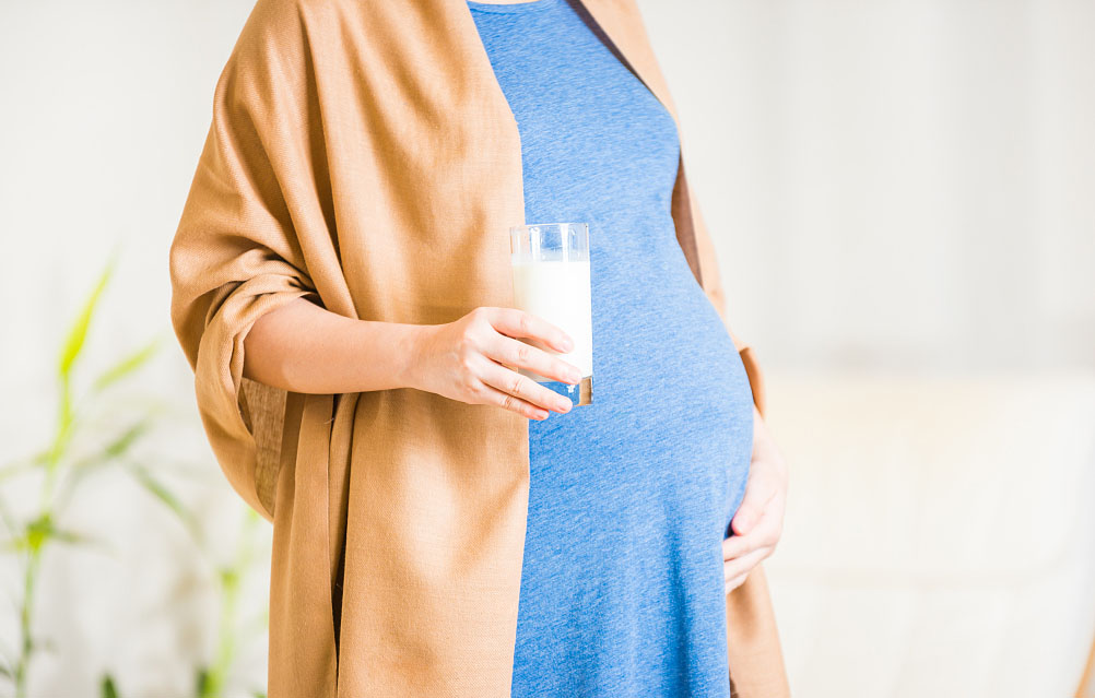 孕期营养多多益善,奶粉我就选安满家!