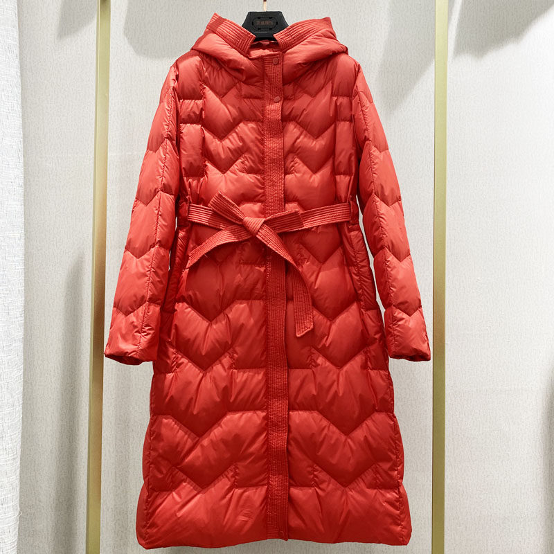 White duck suede jacket bridal down jacket woman with medium long version Korean version high belt repaired with slim overknee winter clothing fashion tide