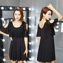 Large size swimsuit female 200 pounds fat mm one-piece skirt conservative cover belly thin Korean version of the student bathing hot spring bathing suit