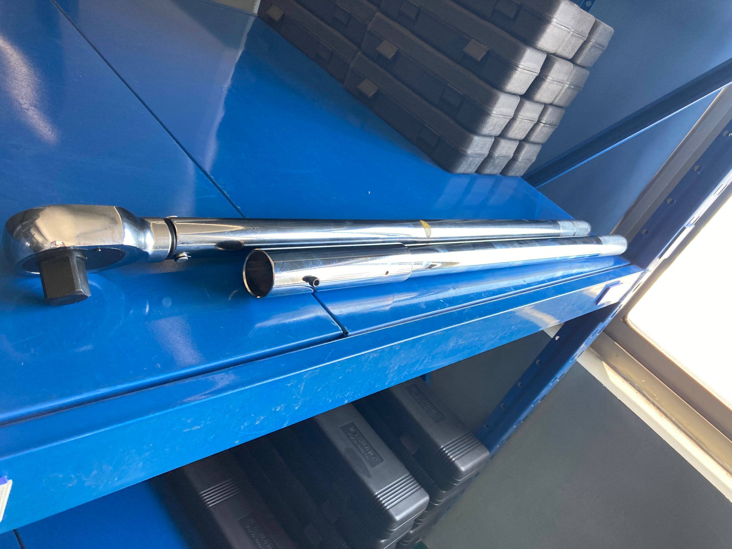 Preset adjustable torque wrench AC200-1000 750-2000 3000N m kg torque tester