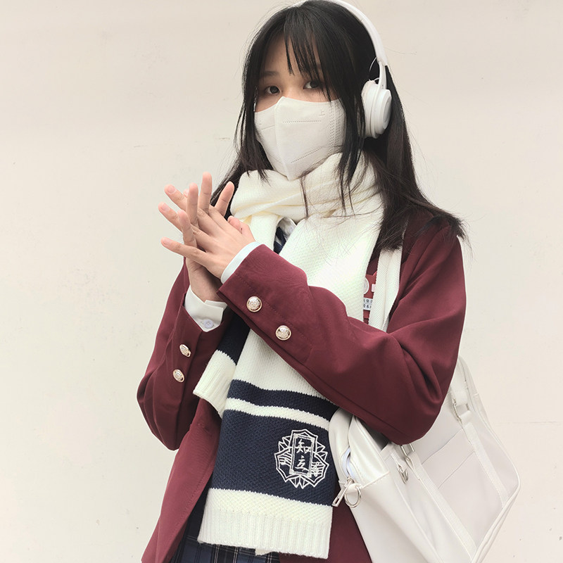 Wooden Village Uncle Dk Original Day Ensemble Jk Winter Outdoor Warm Scarf Men Send Girlfriend Documents Bag Lovers a couple-Taobao