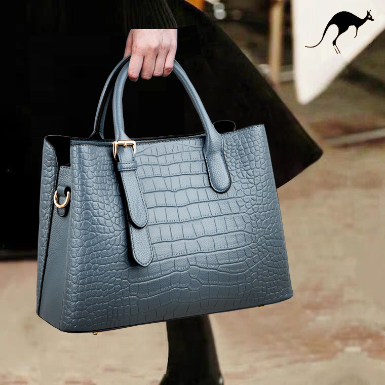 Genuine Leather Handbag, Large Capacity, 2026 New Style, Trendy and Stylish, Suitable for Middle-Aged Mothers, Women's Crossbody Commuter Bag Genuine Leather Handbag, Large Capacity, 2026 New Style, Trendy and Stylish, Suitable for Middle-Aged Mothers, Women's Crossbody Commuter Bag
