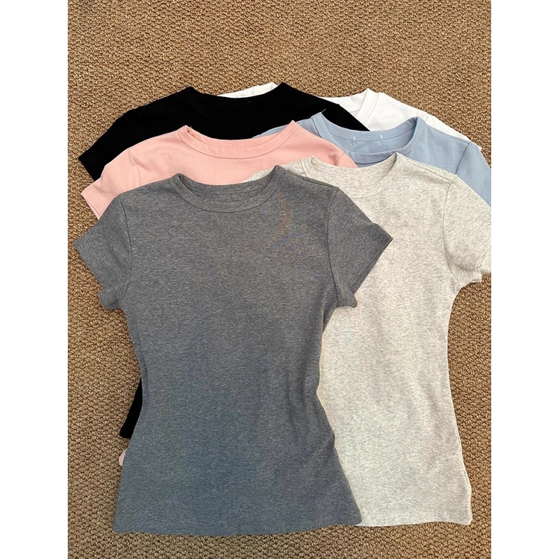 High-End Gray Round-Neck, Regular Shoulder, Short-Sleeved Women's Summer Top with a Slimming Waist, Non-Tight Fit, Versatile Base Layer T-Shirt High-End Gray Round-Neck, Regular Shoulder, Short-Sleeved Women's Summer Top with a Slimming Waist, Non-Tight Fit, Versatile Base Layer T-Shirt