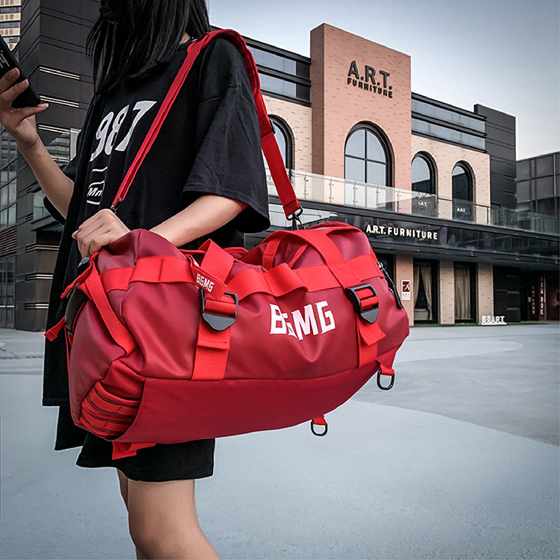 Portable one shoulder shoulder belt shoe travel bag Large capacity waterproof dry and wet separation fitness sports bag Men and women