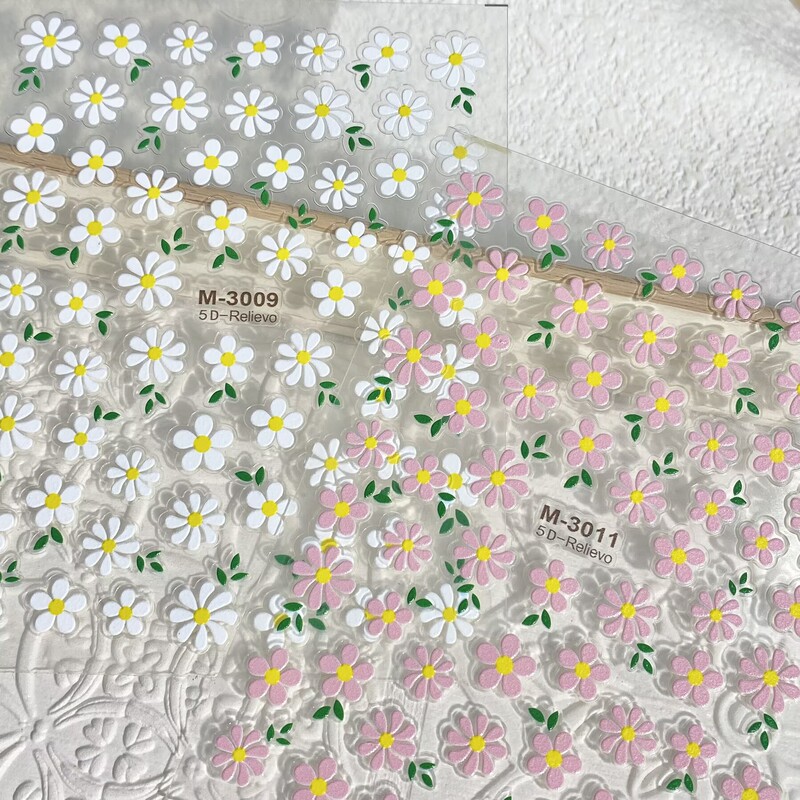 Spring Fresh Daisy Embossed Nail Art Stickers 3D Colorful Small Flower Daisy Waterproof Adhesive Nail Decoration Stickers
