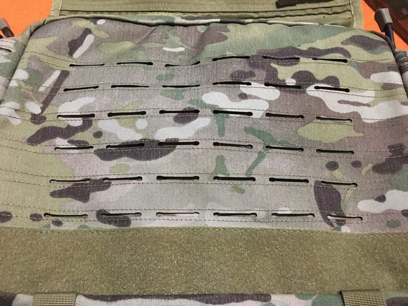 Authentic Da Raider Small Tactical Crossbody Bag/Messenger Bag/Computer Bag Mc Digital