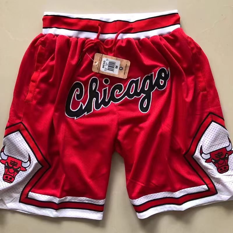 Chicago Bulls American Basketball Shorts Embroidered Quick-Drying Breathable Loose Knee-Length Sports Fitness Shorts for Men