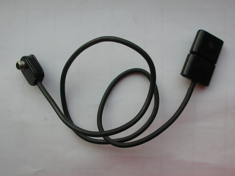 The Leica Leitz Wetzlar flash synch line produced in Germany 