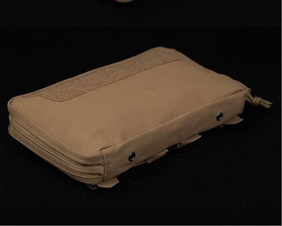 Большой тактический жилет, световая панель, система хранения, универсальные аксессуары      