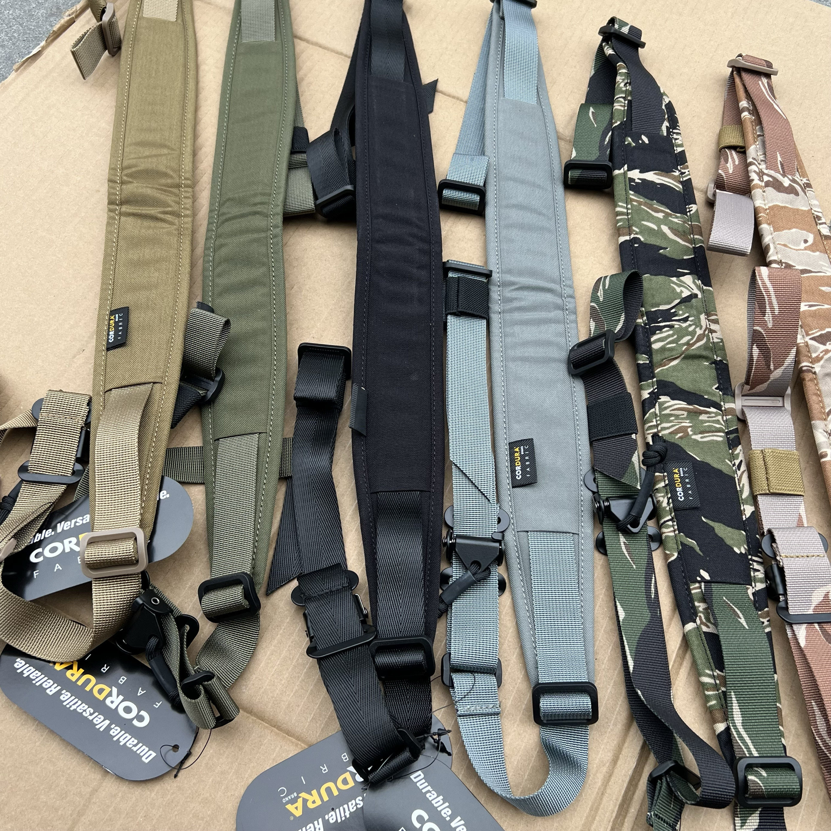 尼龙迷彩500D枪带背带:快速调节多功能单双点带绳,法老风格无鹰嘴扣,户外装备新宠!-战术腰带-淘宝好物网
