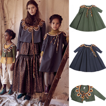 30 natural fish laid TIA CIBANI KIDS personality fashion flower collar shirt hidden blue flower summer new