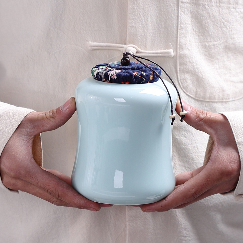 Tea pot ceramic sealed pot large celadon traditional storage pot tea box dried fruit red and green tea storage pot