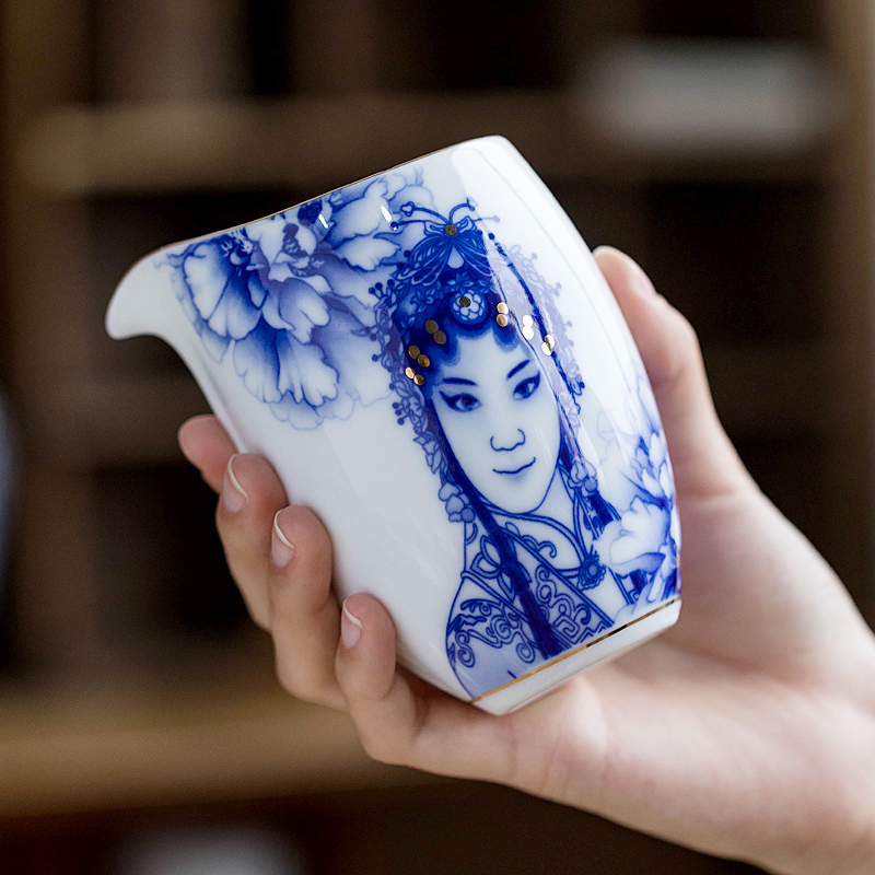 Tea Hai Justice Cup Ceramic Jingdezhen Qinghua Porcelain Sub-Tea Instrumental Well Cup Korn Tea Furniture Traditional National Quintet Tea Preparation