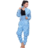 В соответствии с более красивым потом, потом, одеждой по снижению веса, женской сети, потом, поту, контролю по похуданию, фитнес -танцам службы