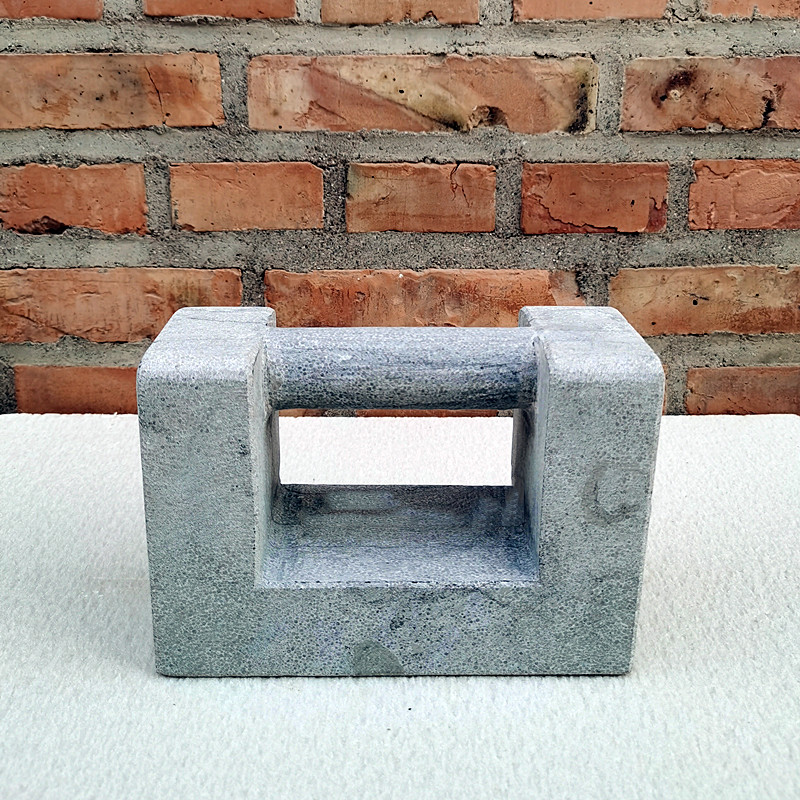 Stone lock bluestone martial arts practice fitness equipment men's home primary training clearance pickles braised pork pressure cooker stones