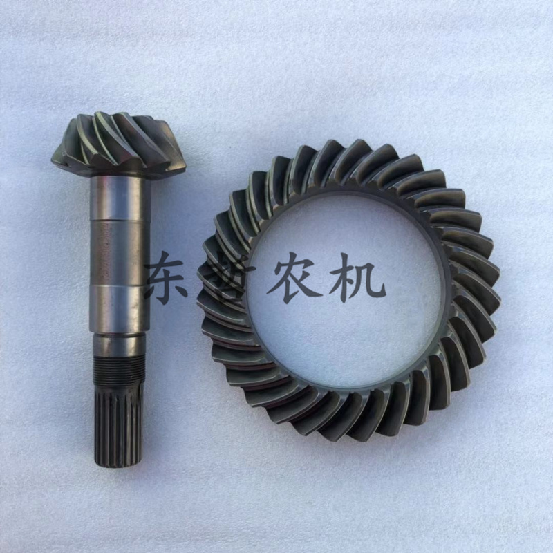 Deere 5-754 5-854 5-950 Front Axle Bevel Gear Cone Gear Re271380 Gear Ring and Pinion Gear