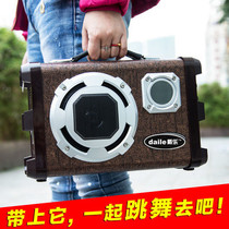 Dailo Q69 Square dance portable wireless Bluetooth sound card u disk Guitar speaker Mini charging player