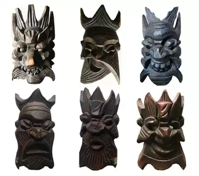 Guizhou Tunbao culture National handmade wood carving Nuo opera mask Local drama Facebook secret room props Nagi peace pendant