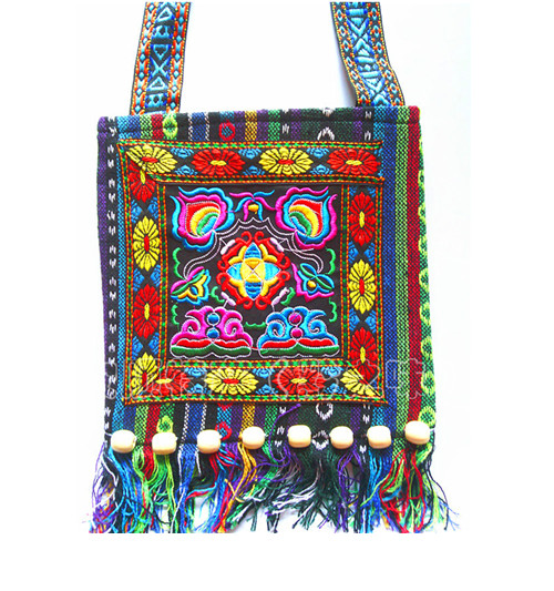 Yunnan Guangxi Guizhou Minority Fashion Embroidery Flowers Single Shoulder Diagonal Satchel Women Tourist Shopping Conference Companion Gift