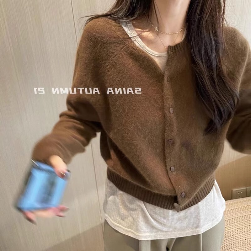 Coffee-Colored Retro Soft Short Sweater Knitted Cardigan for Women, New Spring and Autumn Style, Loose Round Neck Layered Long-Sleeve Coat for Winter