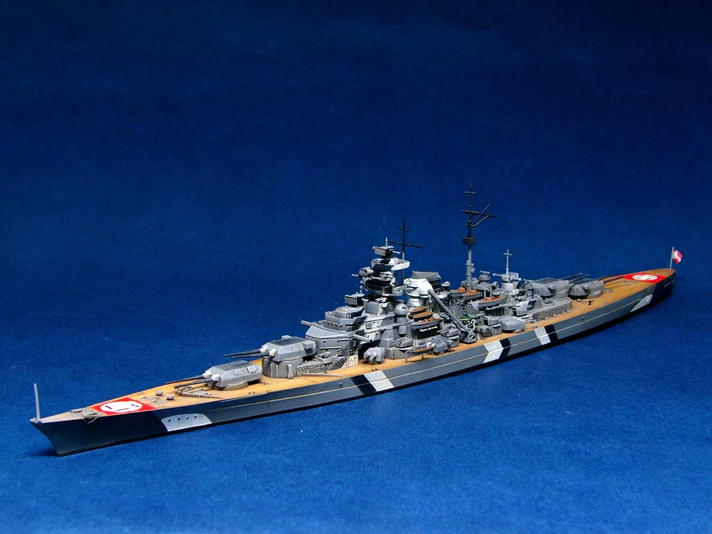 Модель маленьких рук, корабль, Германия, масштаб 1:700