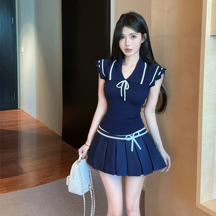 College-Style Navy Knit Short-Sleeved Top, Age-Reducing Ktv Princess Outfit, Ear-Picking Massage Foot Bath Technician Work Uniform