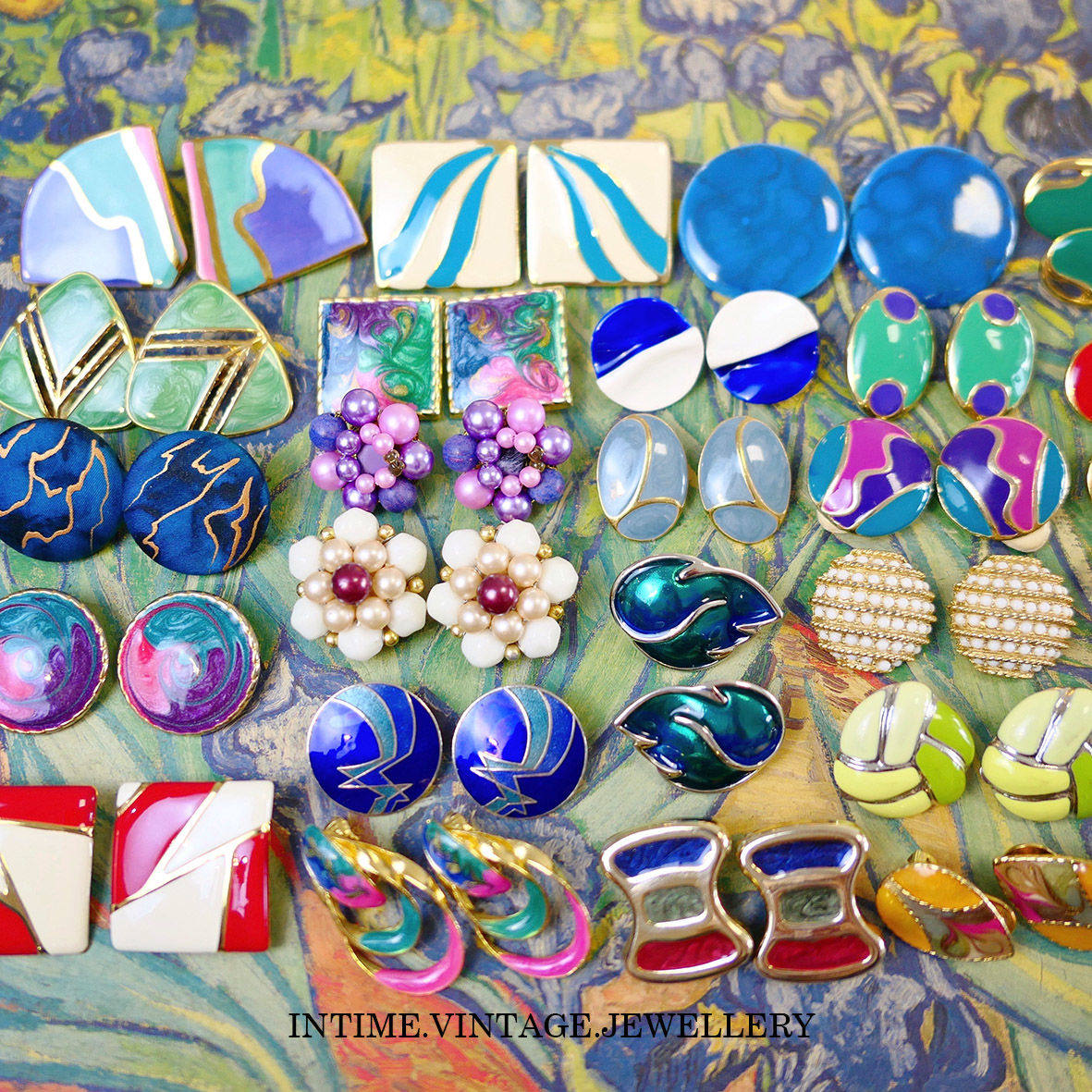 Vintage antique ear ship came to Europe and the United States of the retro Pop color earrings Japan string beads of antique pearl