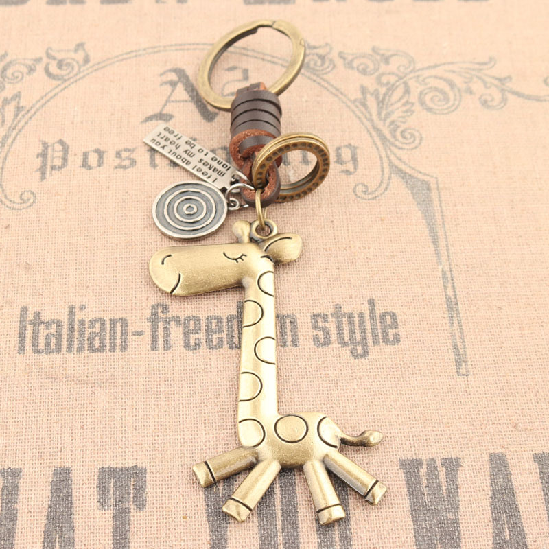 A Cute Cartoon Giraffe and Bunny Keychain, Student Fashion Creative Accessory, Car Pendant