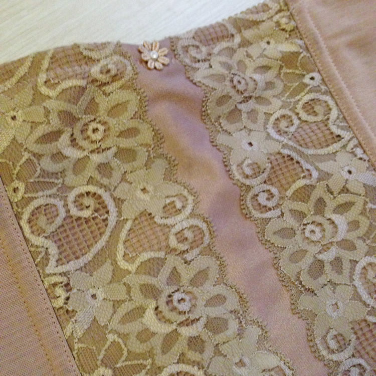 Corset sexy en spandex - Ref 671766 Image 5