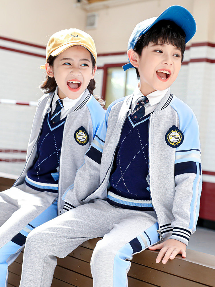 Primary school uniforms Korean version of three sets of kindergarten garden clothes children's class clothes Spring and autumn Inn Lengfeng Children's hot selling money