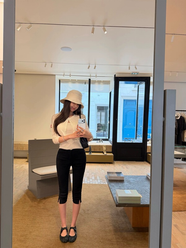 Seasaltlab | Fashionable and Versatile Mid-High Waist Cropped Pants with Side Slits for Summer.