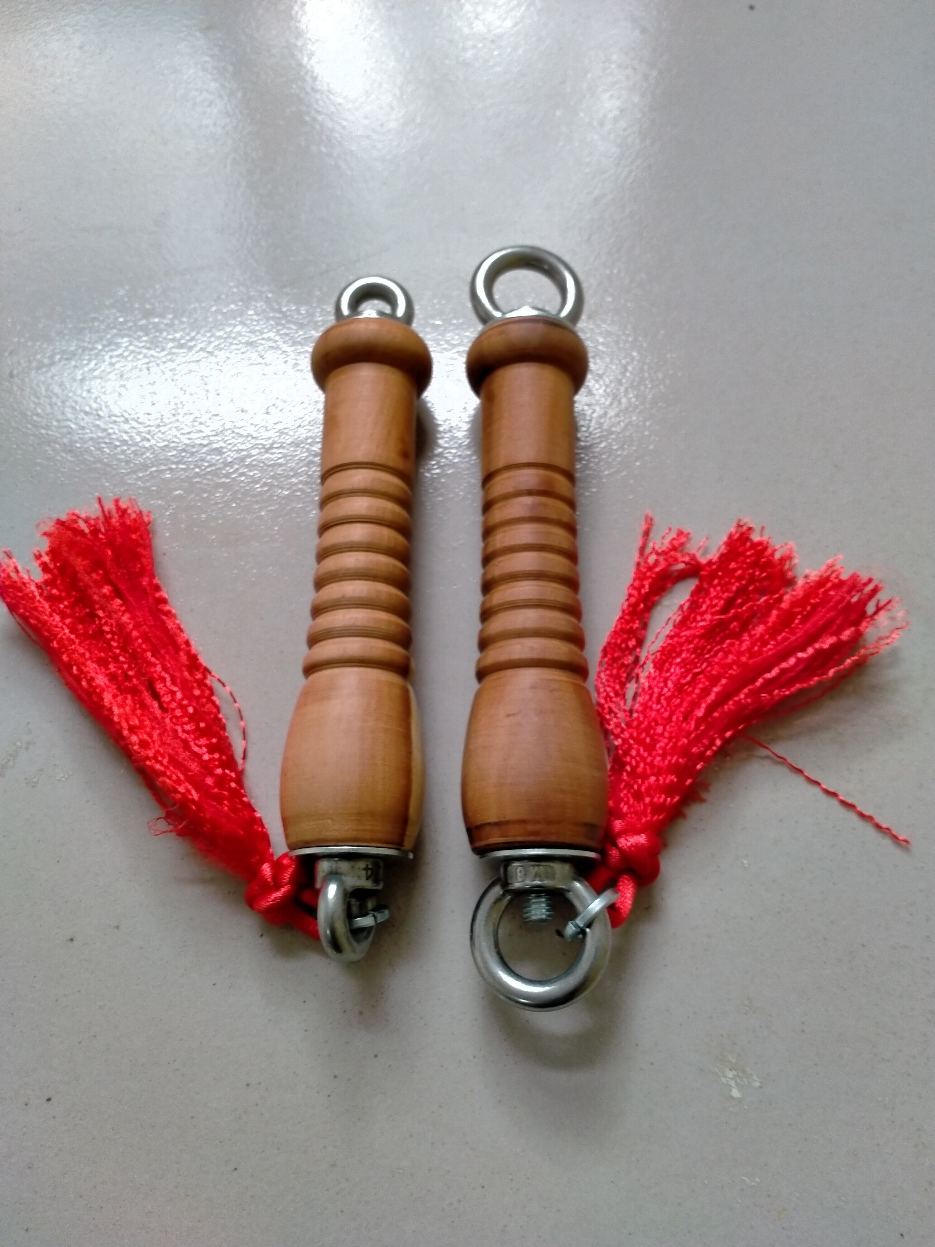 Fitness whip stainless steel hanging jujube wood anti - slip whip handle special hand handle