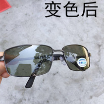 Day and night dual-use color-changing sunglasses men spring legs big face driving polarized driver night vision driving variable gray film