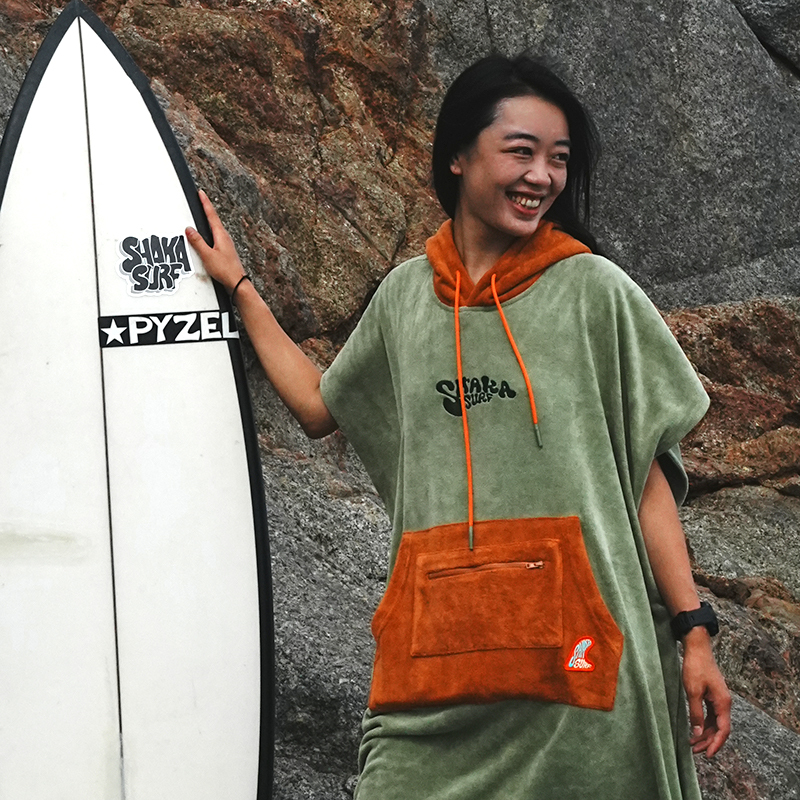 【Shaka Surf】Long Towel Robe Bathrobe for Surfing and Swimming, Warm and Comfortable, Draped Pure Cotton Fleece Bathrobe