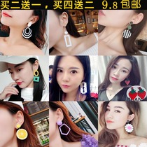 Korean Super fairy temperament earrings Net Red fashion earrings retro Joker long exaggerated personality photo studio photo earrings