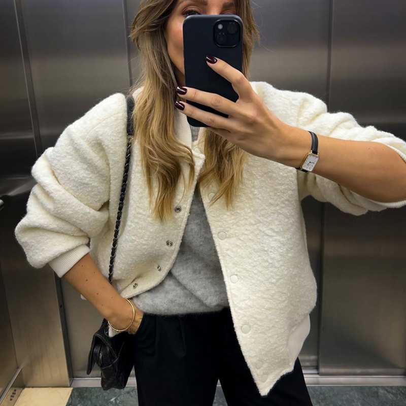 Lamb Wool Jacket for Women, Winter 2025 New Style, High-End Korean Version, Loose Baseball Jacket for Women, Autumn and Winter Jacket