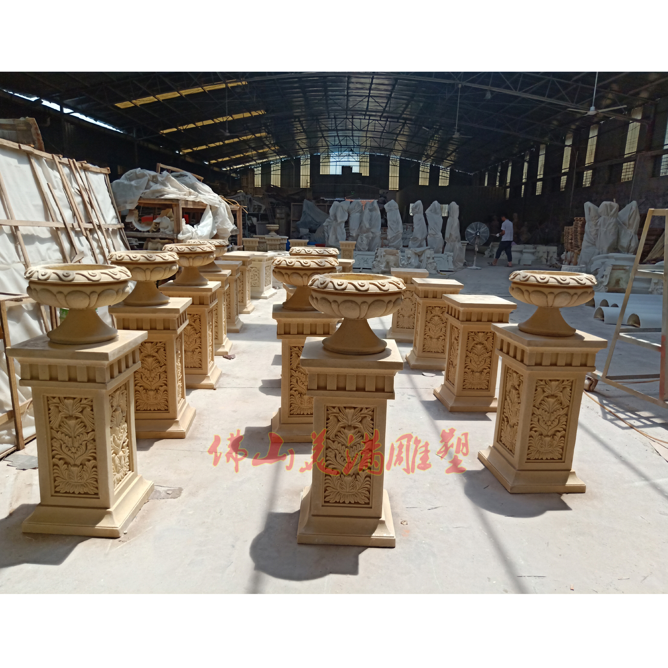 Factory direct sales sandstone flower pot flower bowl Sandstone relief sculpture garden community landscape Sandstone column pier base