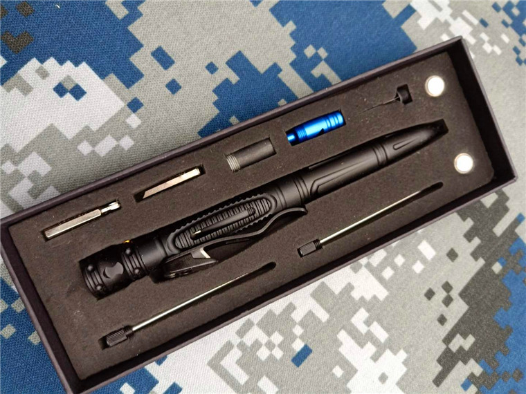 Aviation aluminum multi - functional tactical defense pen outdoor military fans seek pen - defense camping portable tool tactical pen
