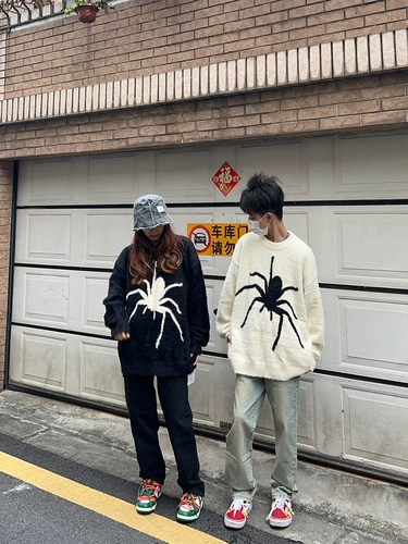 Оригинальный демисезонный трикотажный свитер подходит для мужчин и женщин для отдыха для влюбленных, оверсайз, высокий воротник