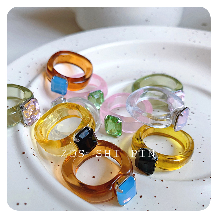 ins wind Japan-ROK small crowdsourced design candy color transparent jelly texture ring resin acrylic gem ring 