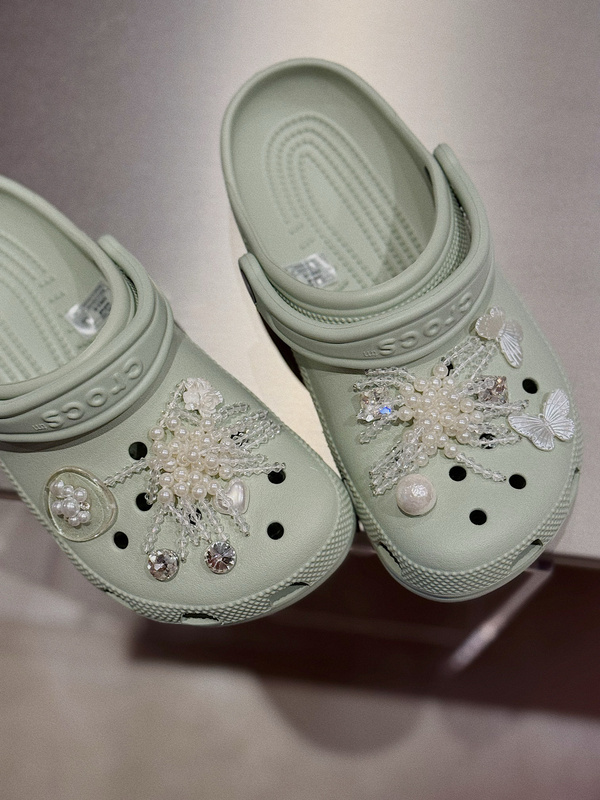 "Romanticism" Crocs Shoe Accessories, Shoe Charms, Pearl Flowers, Suitable for Crocs