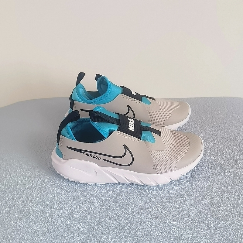 Nike Flex Runner Spring and Summer Slip-On Lightweight and Comfortable Casual Shoes for Boys and Girls Dj6038 Nike Flex Runner Spring and Summer Slip-On Lightweight and Comfortable Casual Shoes for Boys and Girls Dj6038