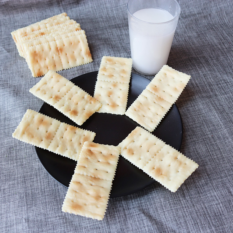 Simulation soda biscuits food model props plastic toys snacks pastry fake snacks shooting simulation biscuits