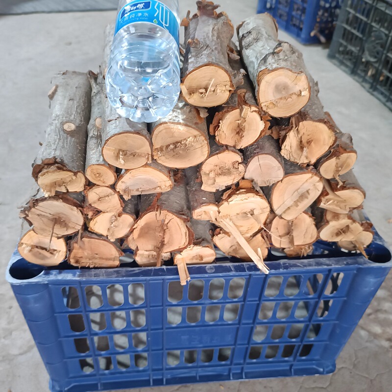 Food-Grade Firewood: Apple Wood, Jujube Wood, Peach Wood, Pear Wood, Dry Firewood, Small Firewood, Non-Soaked Firewood Food-Grade Firewood: Apple Wood, Jujube Wood, Peach Wood, Pear Wood, Dry Firewood, Small Firewood, Non-Soaked Firewood