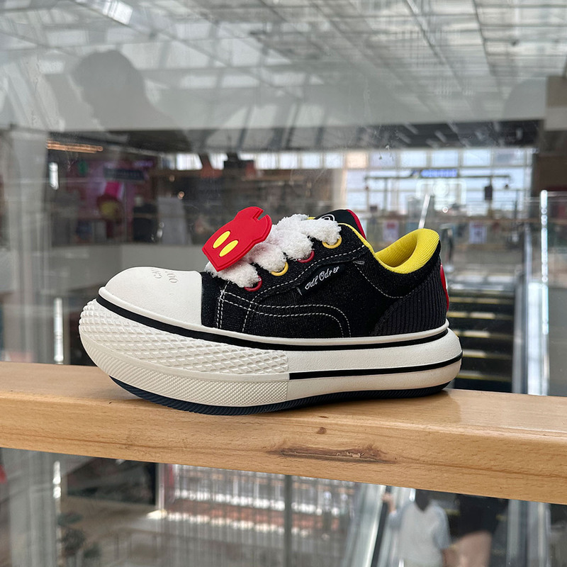 Bys Co-Branded Mickey Big-Head Canvas Shoes, Unisex, 2026 New Comfortable Thick-Soled Height-Increasing Fashionable Casual Shoes